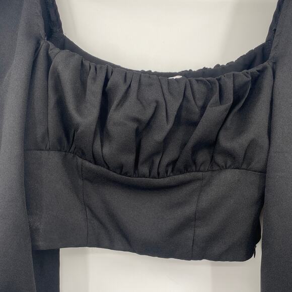 Princess Polly Ariah Balloon Sleeve Crop Top Square Neck Gathered Bodice Black 4 - Picture 4 of 8